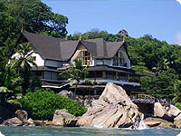 Poročno potovanje, Sejšeli hotel Patatran Village
